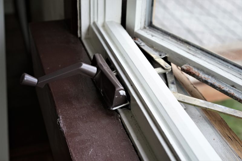 Crank Window Replacement